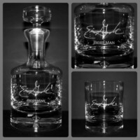 engraved-best-man-whiskey-decanter-set-with-signature-collage